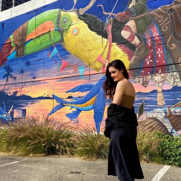 Meet your Posher, Sasha - Picture 1 of 1